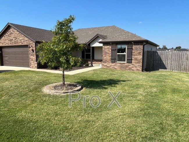 Foto del edificio - 419 N Mojave St