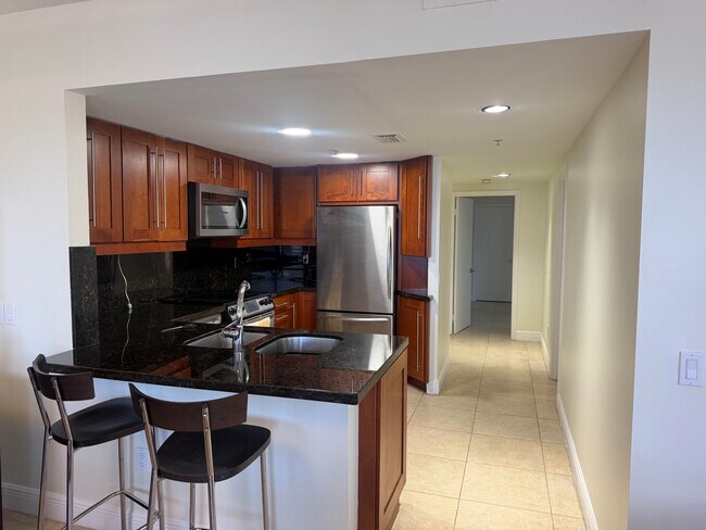 Foto del edificio - 1402 Brickell Bay Dr