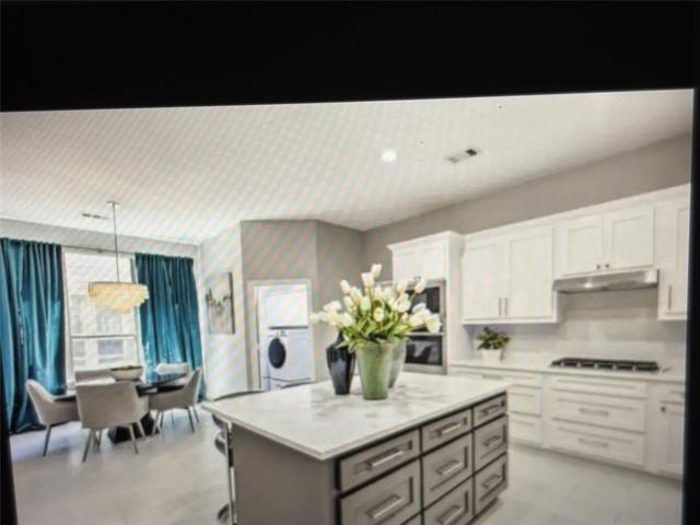 Building Photo - 1420 White Sand Dr