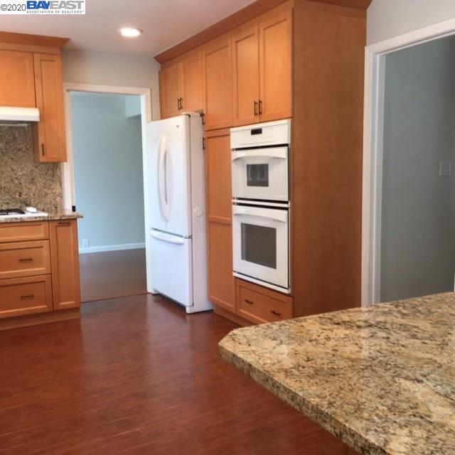 Building Photo - 3503 Kings Canyon Ct