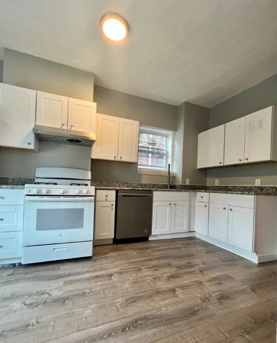 Foto principal - 477 Dudley St