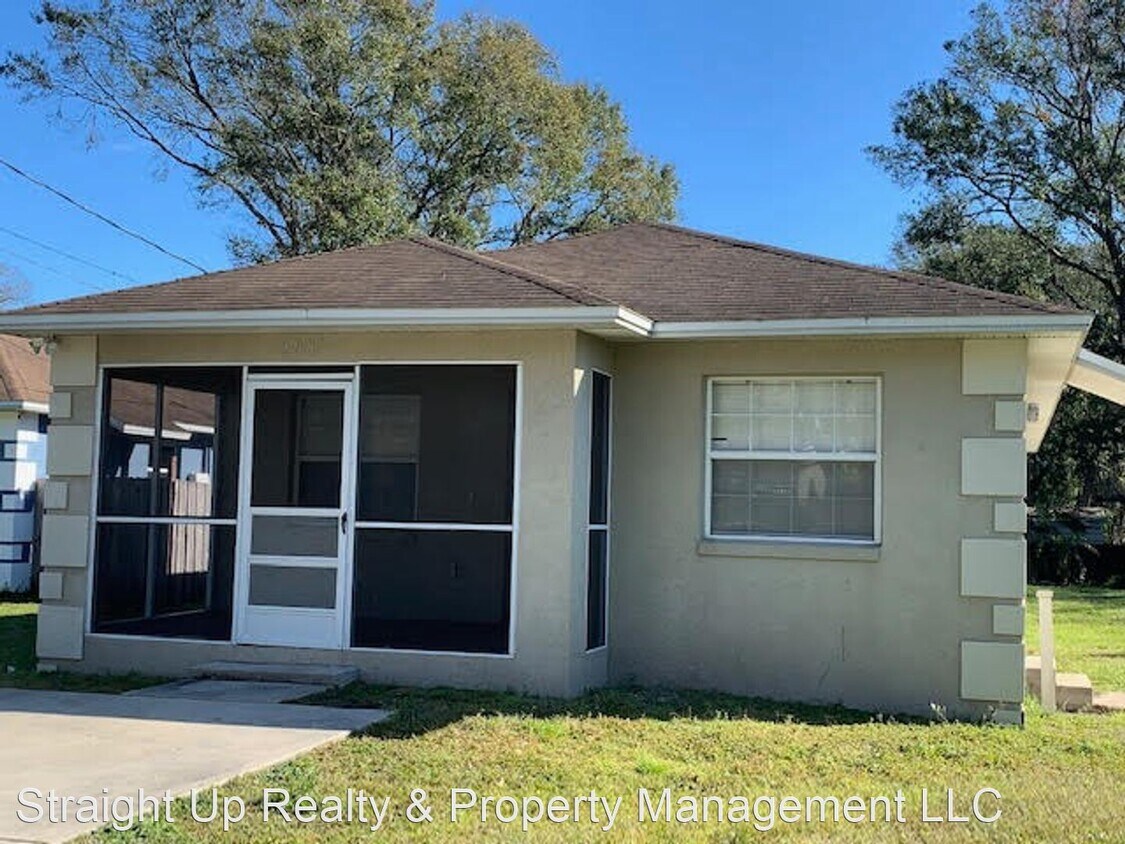 3 br, 2 bath House 208 Eastside Dr S House Rental in Lakeland, FL