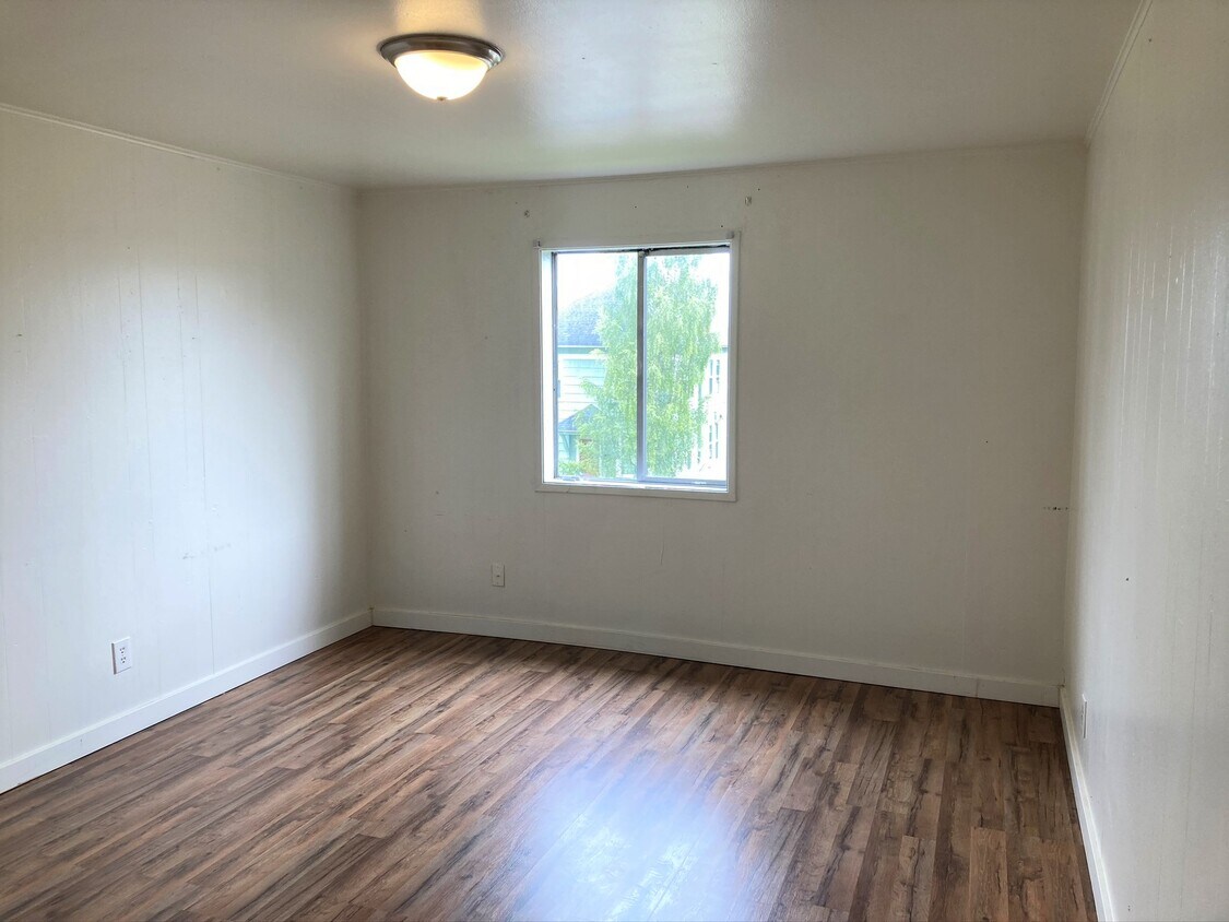 Foto principal - 2232 Hoyt Ave