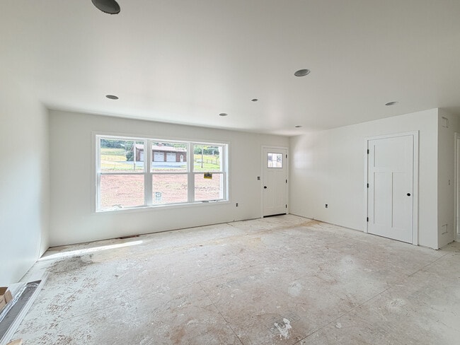 Building Photo - 501 Black Horse Rd