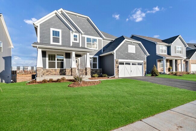 Building Photo - 668 Branson Dr