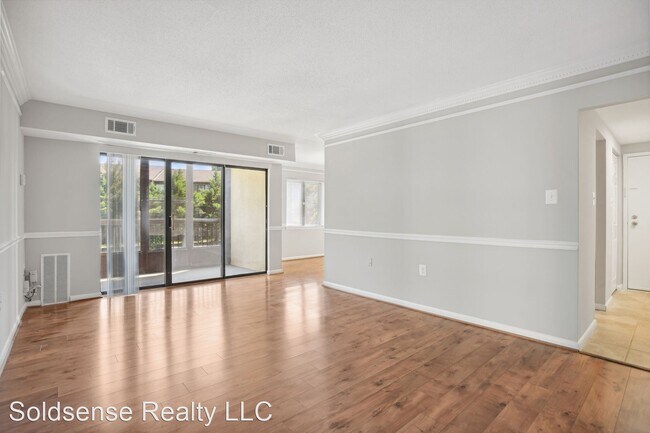 Foto del edificio - 2 br, 1.5 bath House - 609 Center Street #104