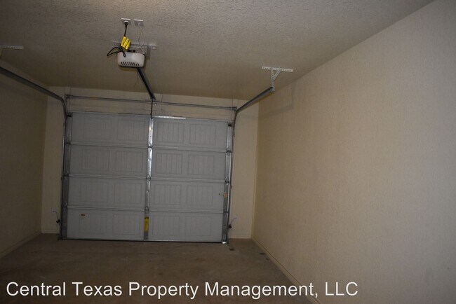 Building Photo - 209 Coby Dr
