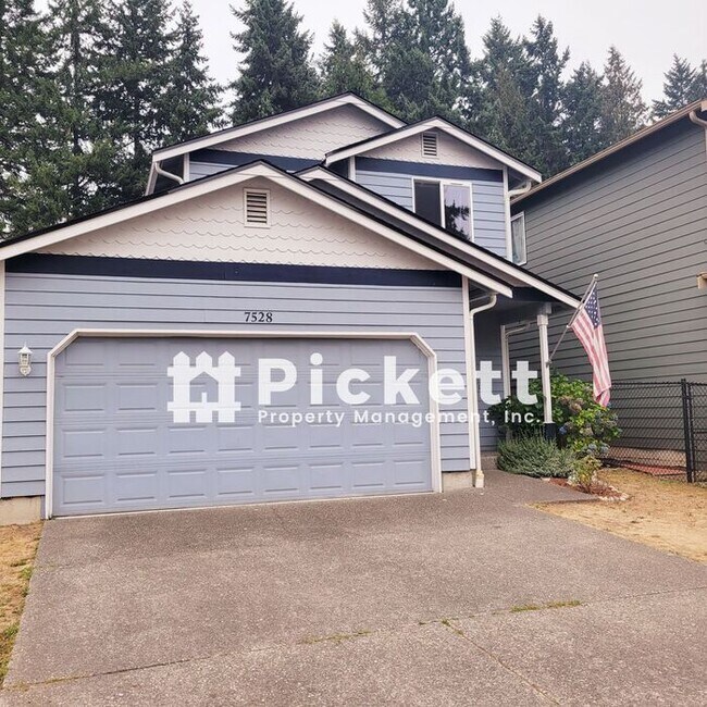 Building Photo - 3 Bedroom in Great Central Kitsap Location