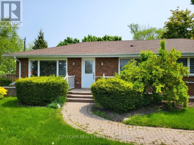 Building Photo - 1605 Bowmanville Ave