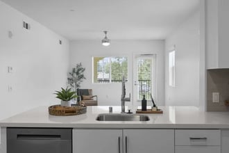 Building Photo - 5181 Monte Vista Dr