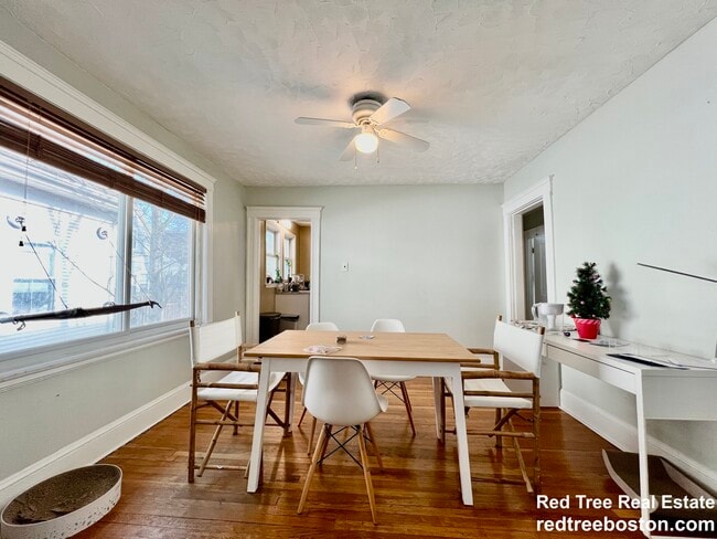 Photo - 44 Day St Apartment