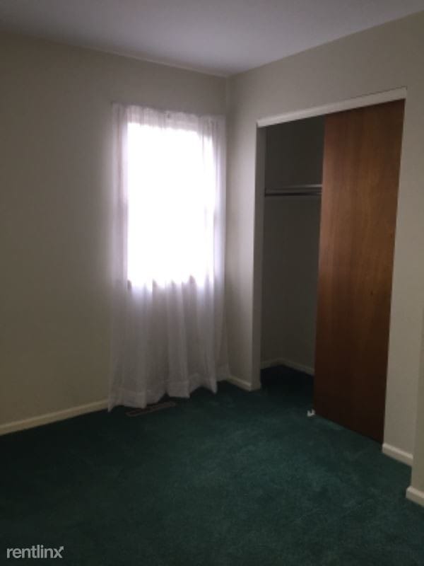 Building Photo - 3 br, 1.5 bath House - 103 village green lane