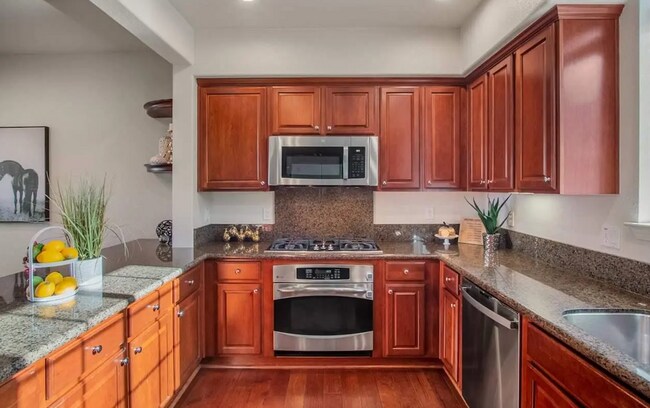 Foto del edificio - 3205 Jetty Dr