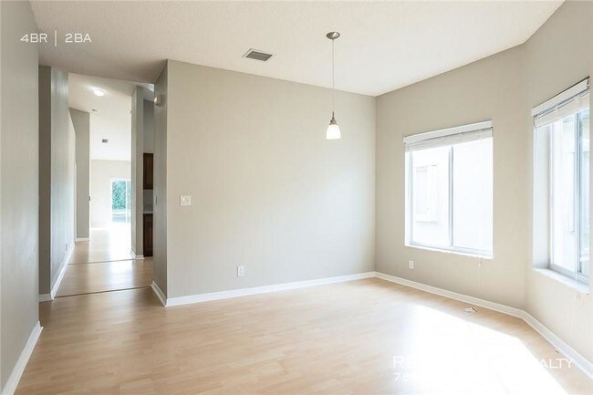 Building Photo - 1286 SW 44th Terrace