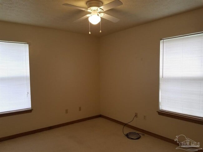 Foto del edificio - 308 E Strong St