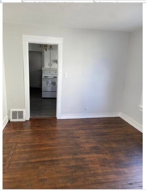 Foto del edificio - 8 Harrison Ave