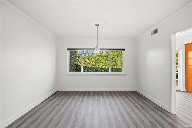 Building Photo - 3454 Green Vista Dr