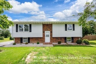 Building Photo - 634 Evans Dr