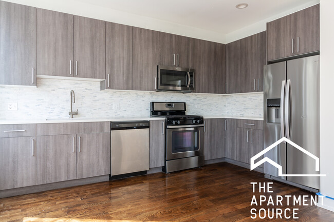 Foto del edificio - 4428 N Sheridan Rd