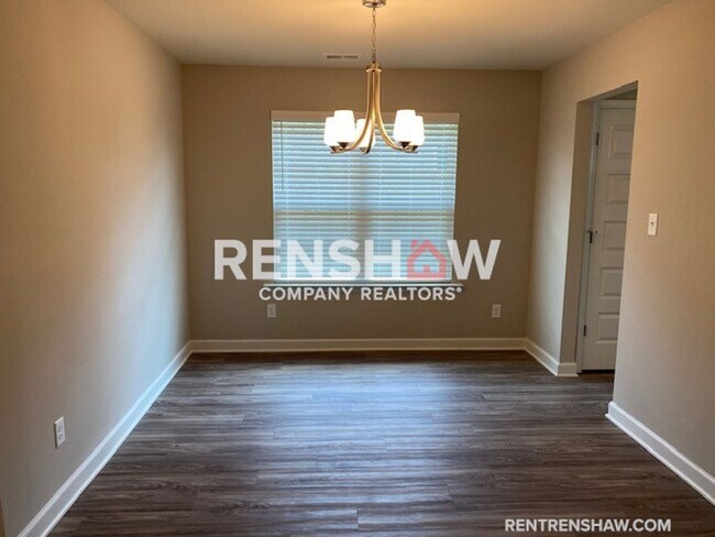 Foto del edificio - Home Sweet Home is calling! 3 bed / 2 bath...