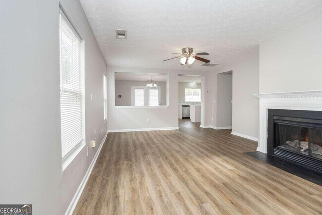Building Photo - 109 Silver Bow Ln