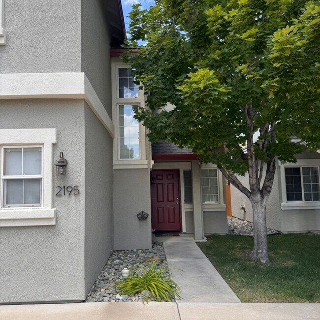 Building Photo - Beautifully Maintained NW Reno home