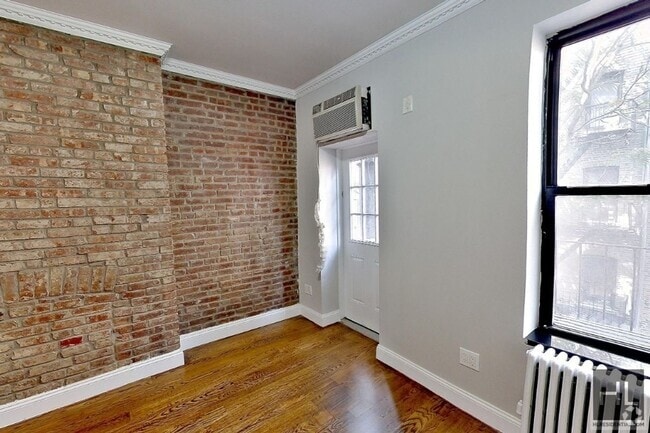 Building Photo - NO FEE One Bed in Kips Bay! Won't Stay on ...