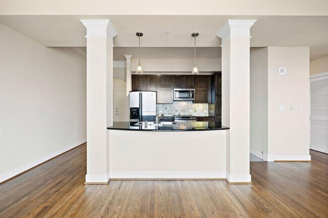 Foto del edificio - 3333 Allen Pkwy