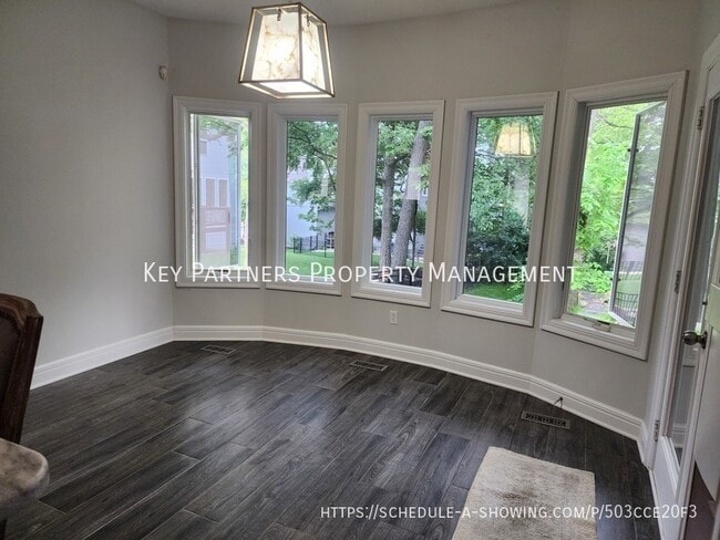 Building Photo - 5812 N Ames-