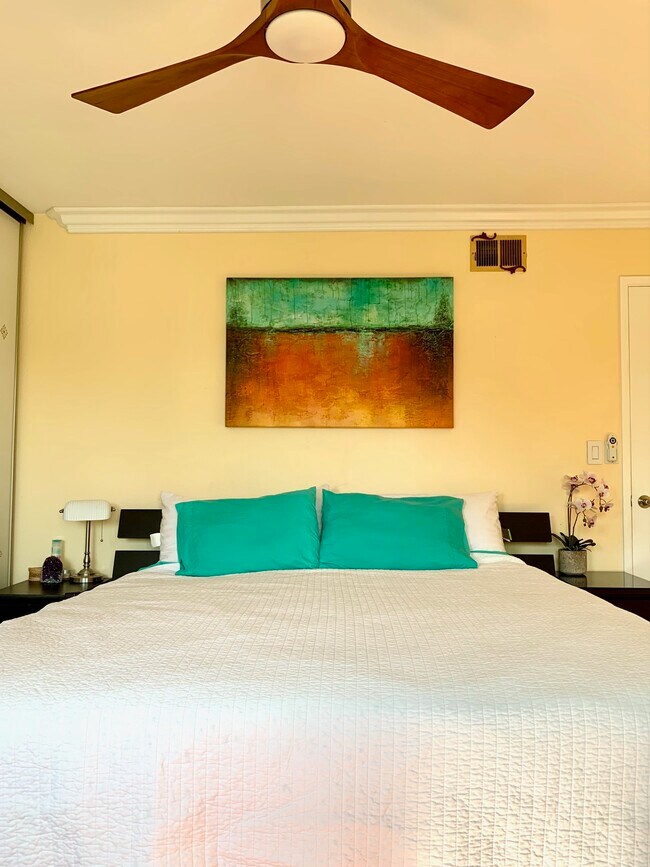 Master bedroom - 1373 Partridge Ave