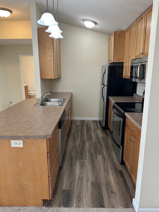 Foto del edificio - 2404 3rd Ave SE