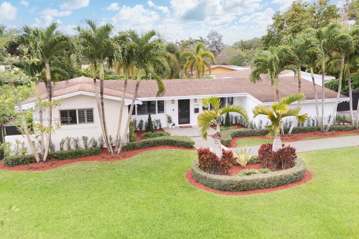 Foto principal - 7340 SW 131st St