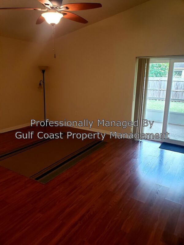 Building Photo - 4613 72nd Ct E