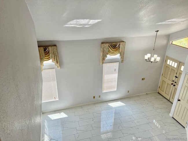 Building Photo - 1370 Montego Ct