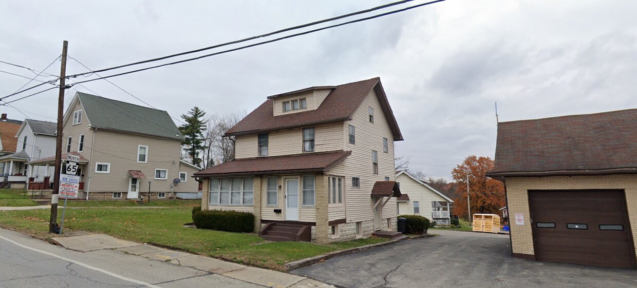 1823 E Washington St, New Castle, PA 16101 House Rental in New Castle