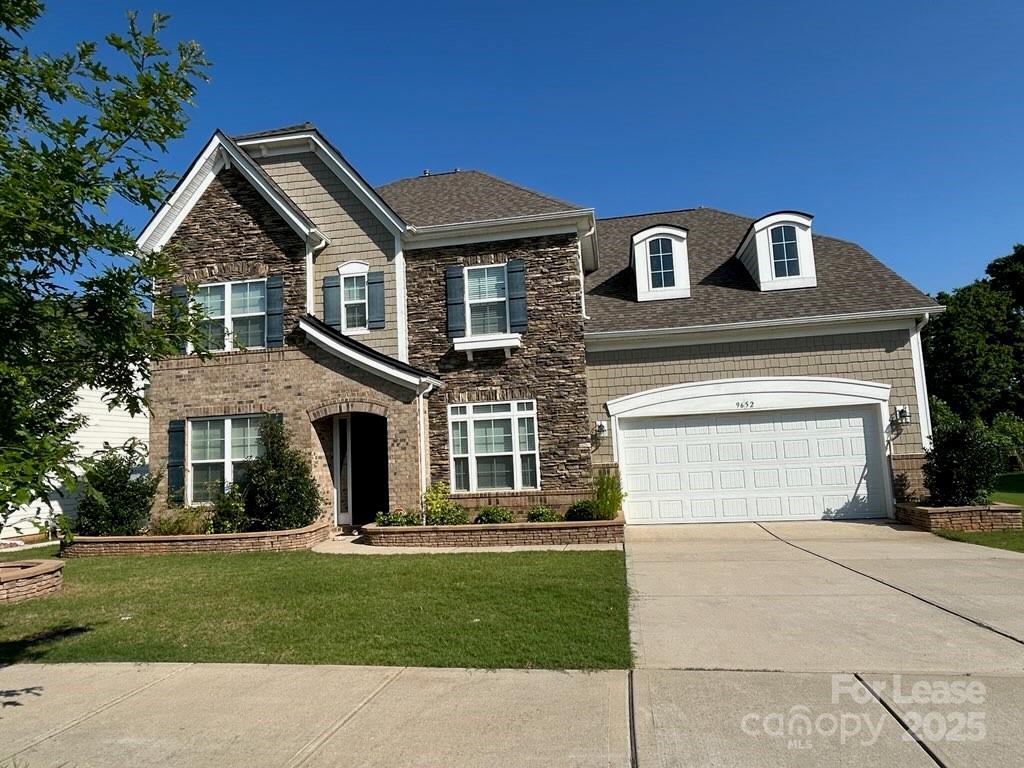 Foto principal - 9652 McGruden Dr NW