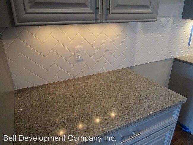 Building Photo - 8836 Springhouse Ct
