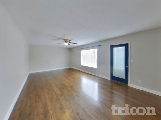 Foto del edificio - 13645 Timber Crest Dr