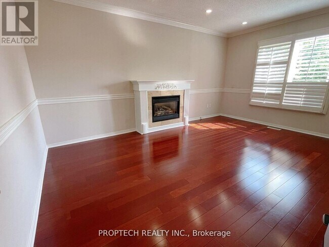 Building Photo - 30 Coates Crescent