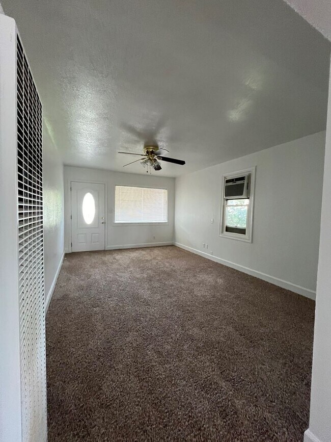 Foto del edificio - Charming little home in Anderson