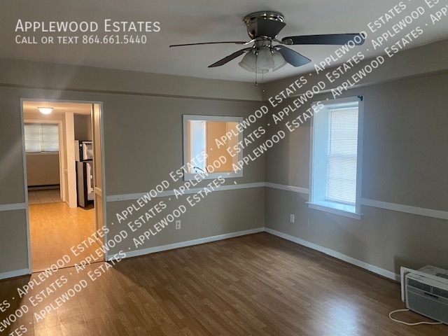 Foto del edificio - 591 Cothran Creek Rd