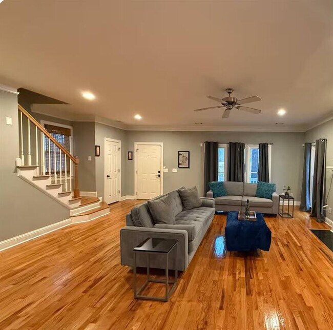 Foto del edificio - 1032 Lena St NW