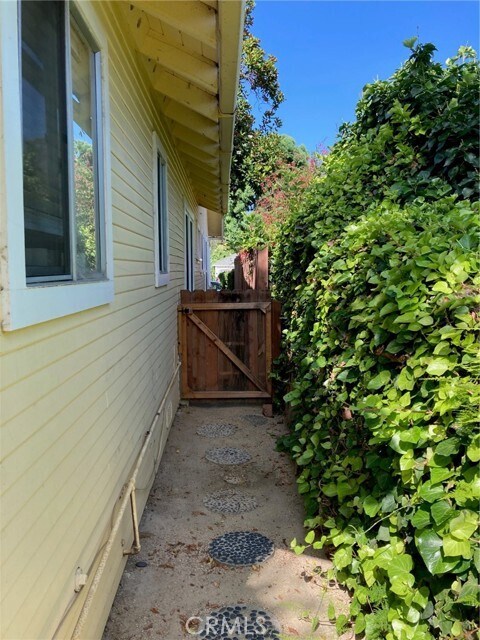 Building Photo - 31462 La Matanza St