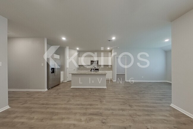 Building Photo - 104 Yardley Ct