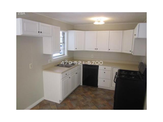 Building Photo - 2055 N Juneway Ter