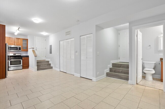 Foto del edificio - 7530 N Seeley Ave