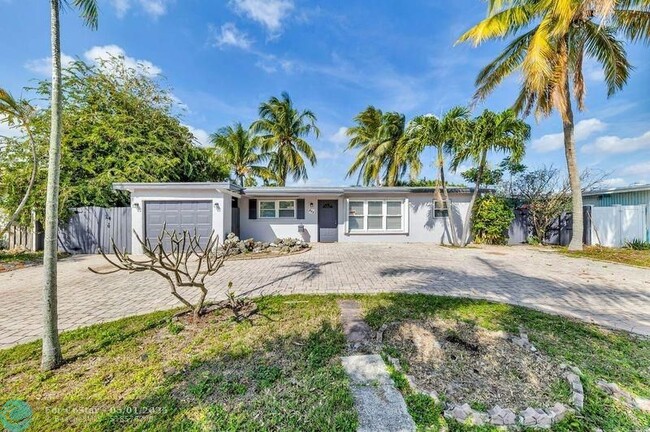 Foto del edificio - 511 SE 13th Ct