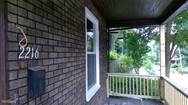 Foto del edificio - 3 br, 1 bath House - 2216 Osgood St