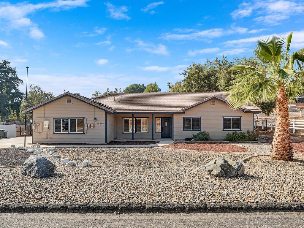 Primary Photo - 16304 Dartolo Rd