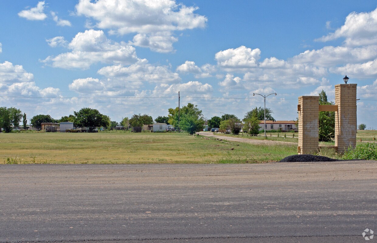 D'S Concrete Work Apartments in Plainview, TX